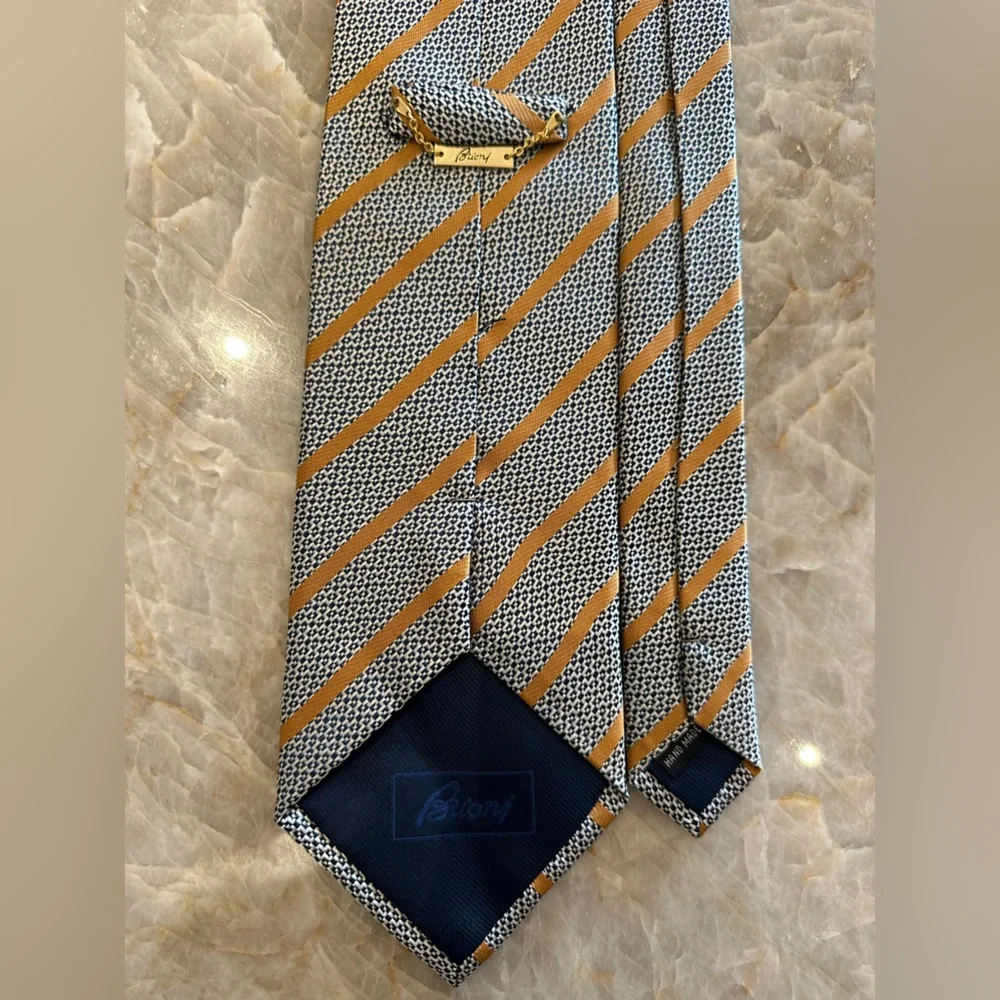 Brioni NWOT Classy Luxury Black White Gold Formal Men’s Tie